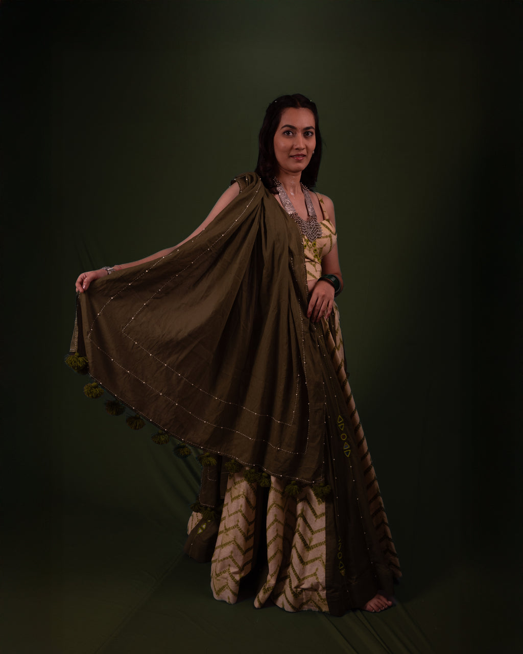Green Plain Thread Work Choli