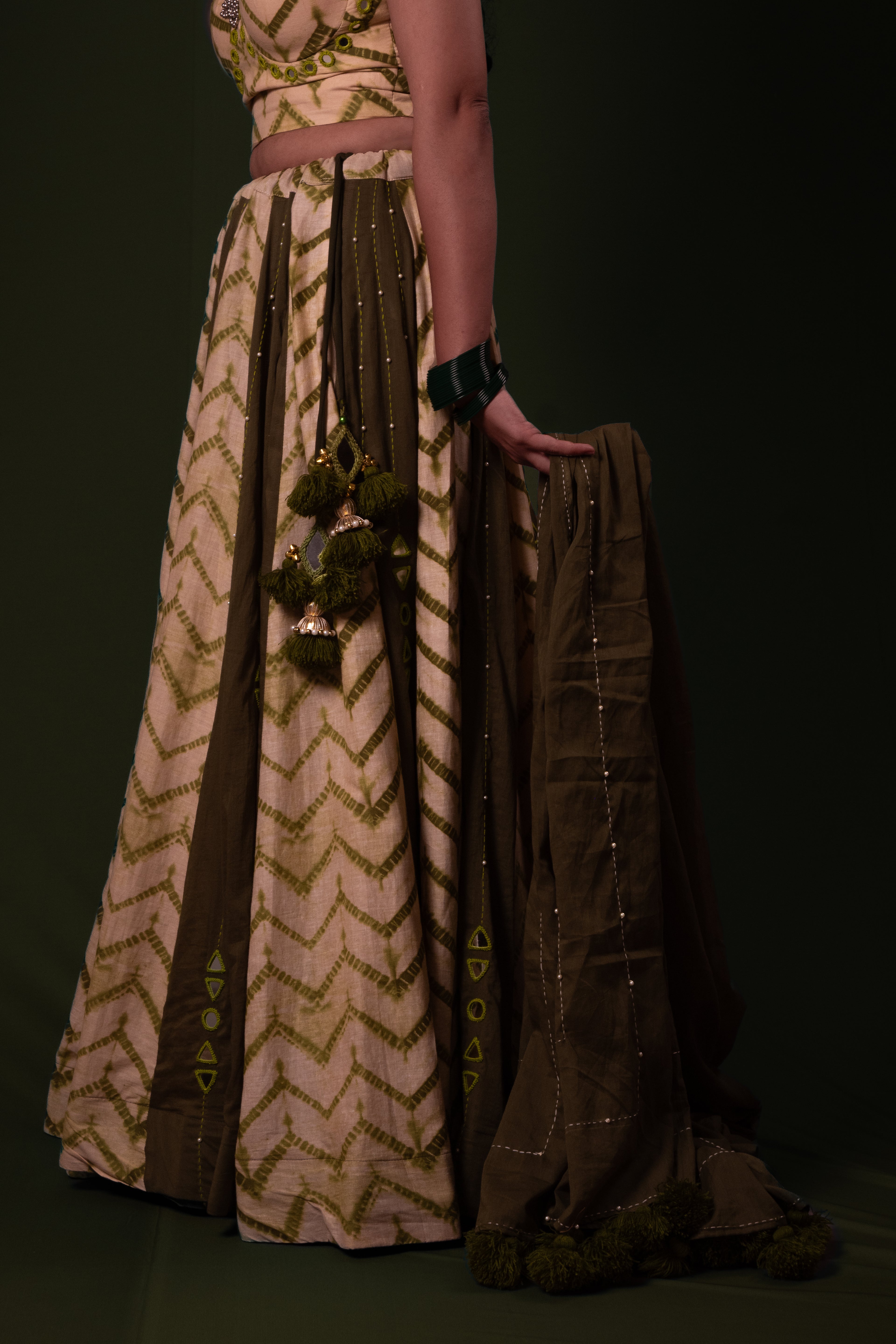 Green Plain Thread Work Choli